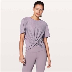 Lululemon crescent tee size 4